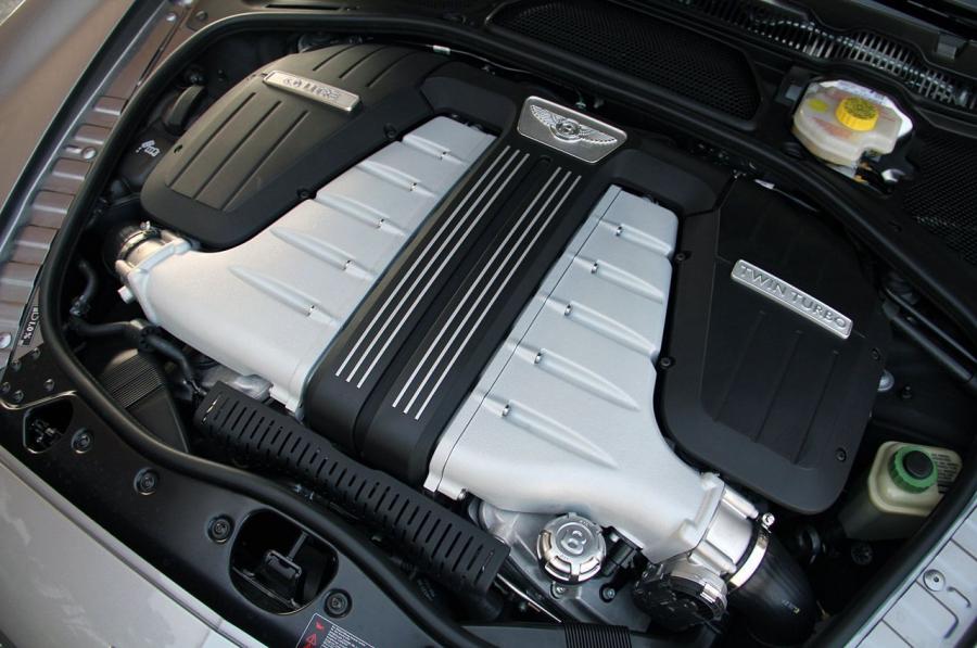  Bentley Continental GTC 2012 года  (фото 35 из 141)